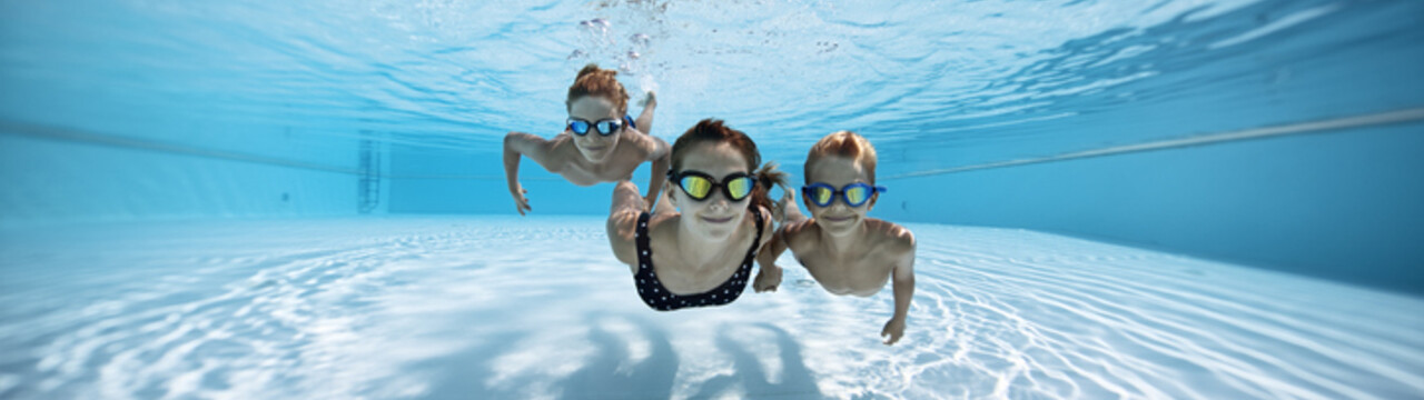 piscina de fibra ou vinil banner_0.jpg Quartzolit