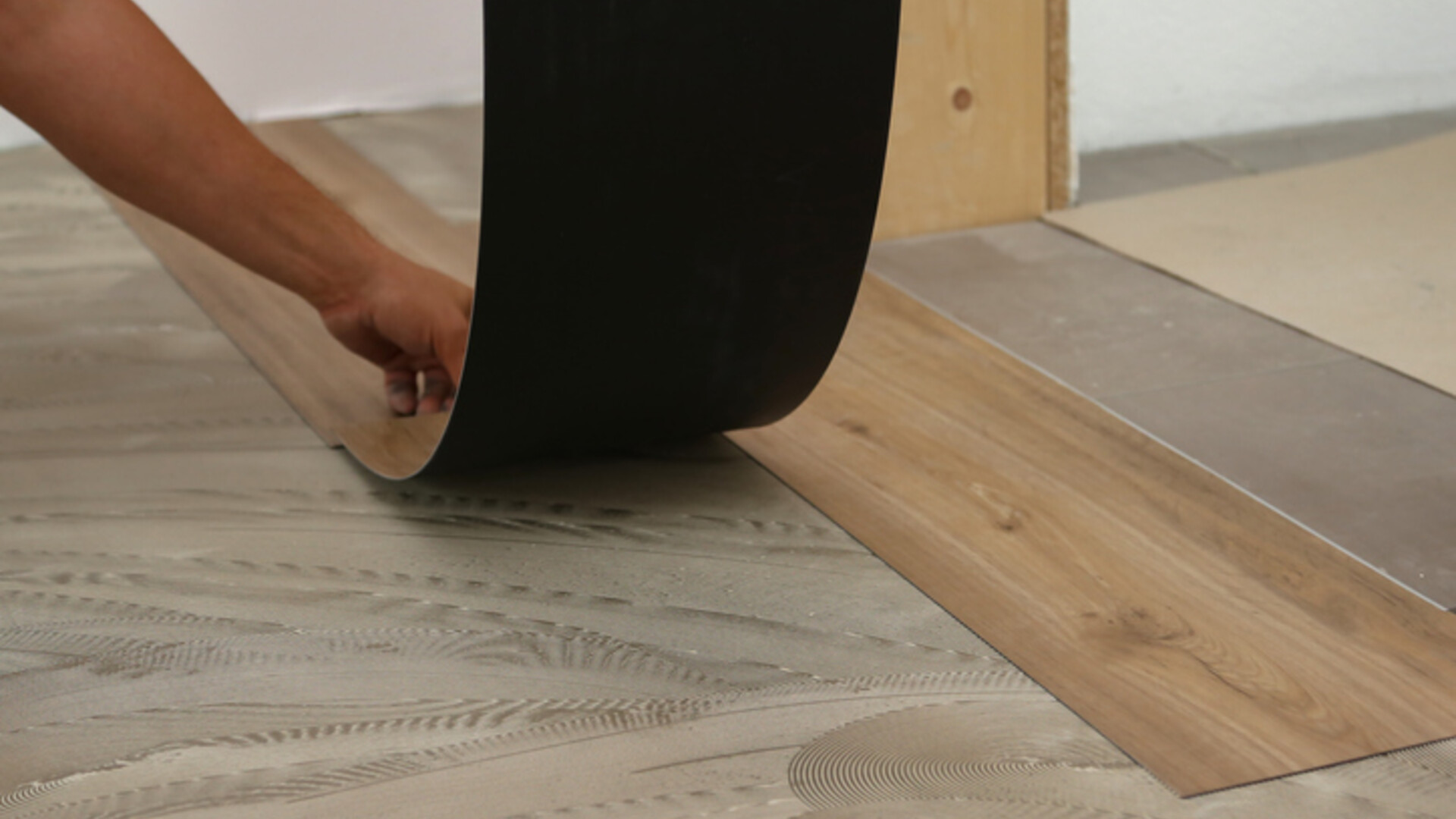 Como instalar um piso vinílico sem remover o piso antigo Como instalar um piso vinílico sem remover o piso antigo