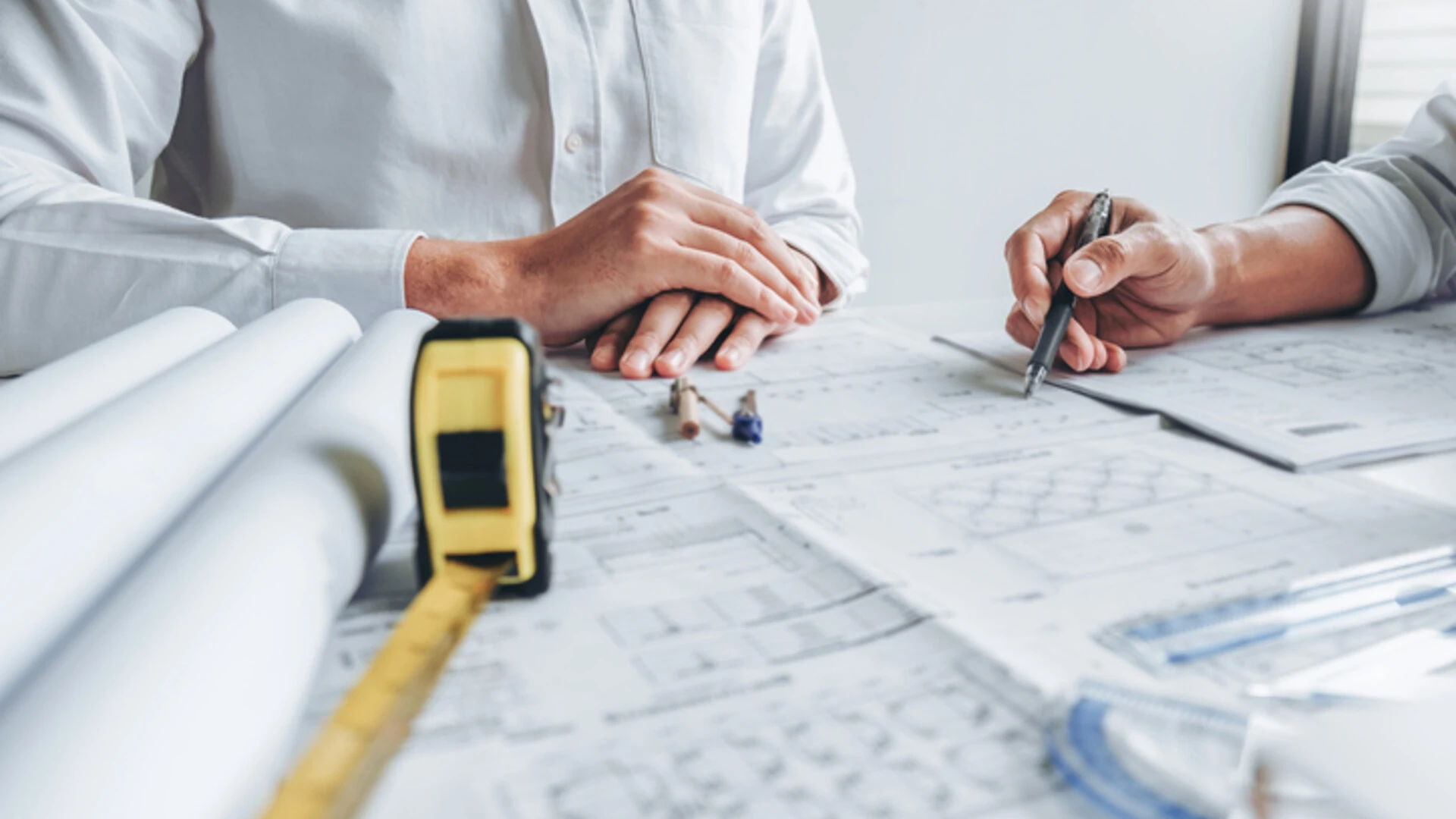 5 ferramentas para ajudar no dia a dia da construção civil