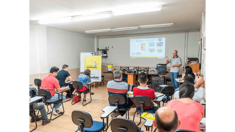 Treinamento estudantes Treinamento estudantes